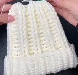 Como tejer precioso gorrito crochet