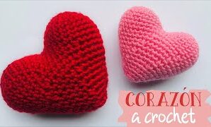 Aprende a tejer un hermoso corazón a crochet.