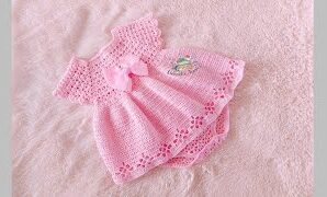 Cómo tejer lindo bodysuit a crochet para bebé.