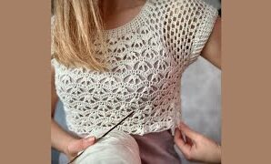 Aprende a tejer fácil y rápida blusa de ganchillo.